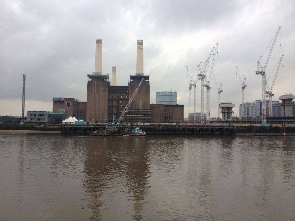 Battersea Power Station dies by degrees